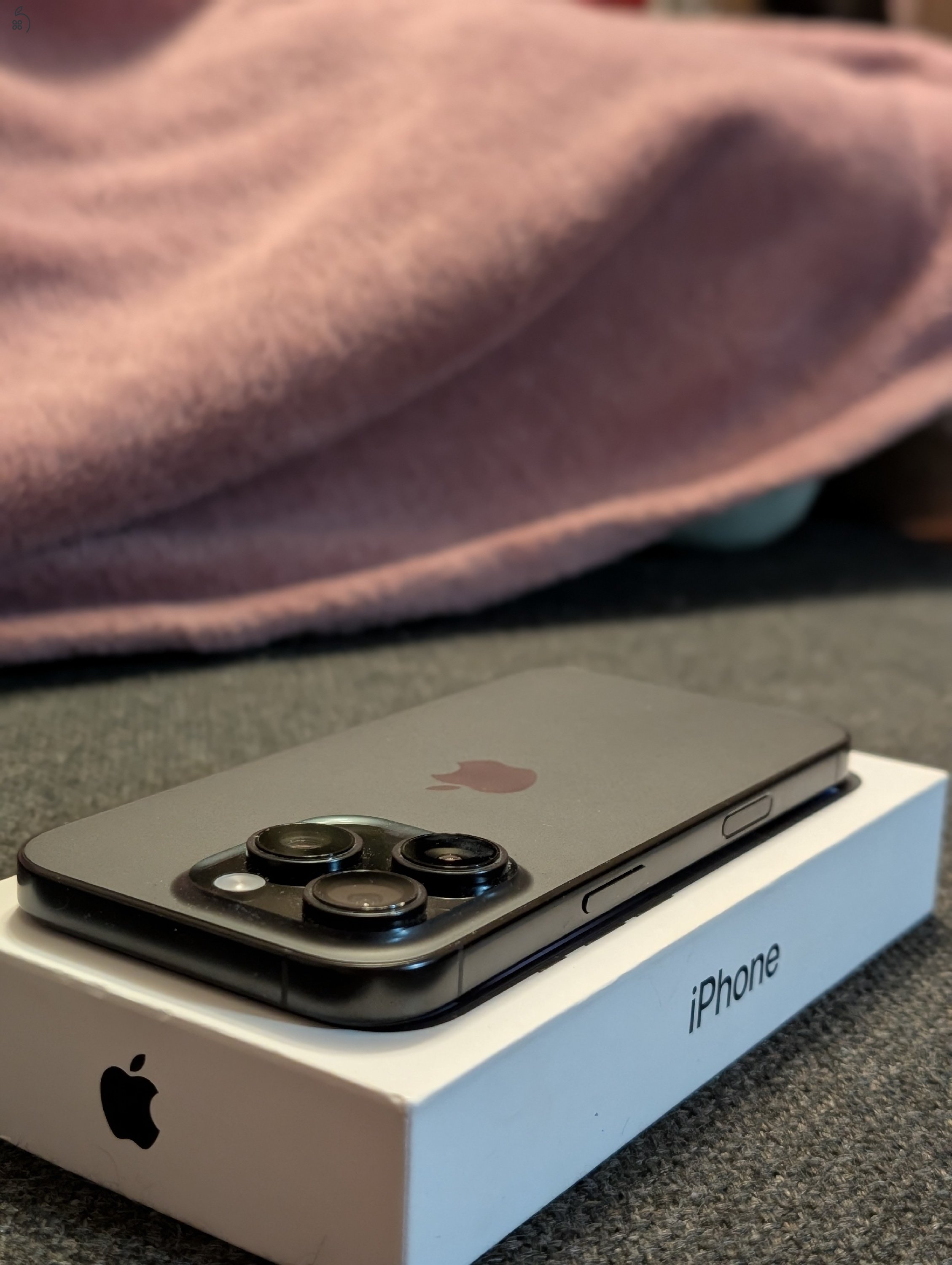 iPhone 16 Pro Black Titanium