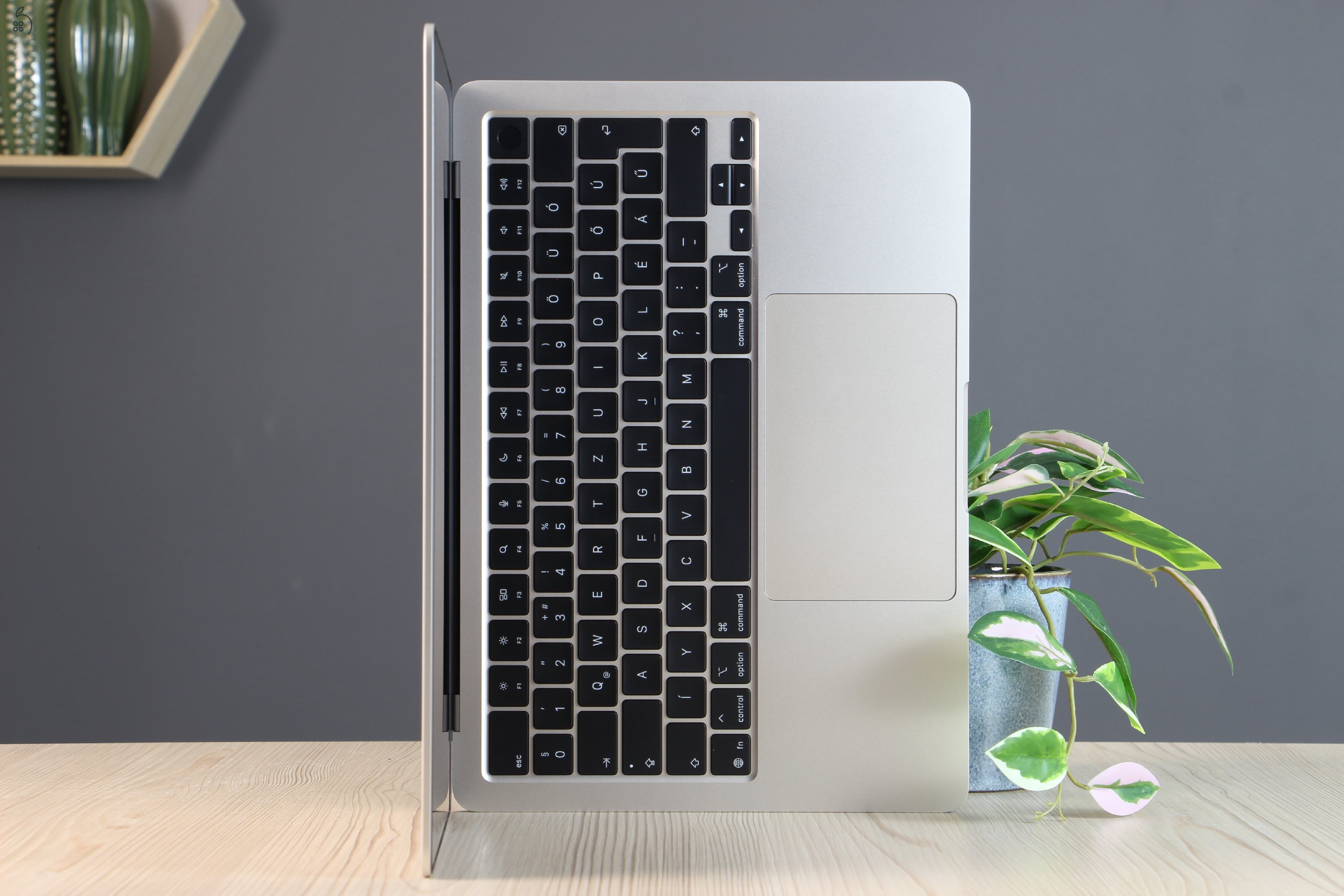  Apple Macbook Air 13