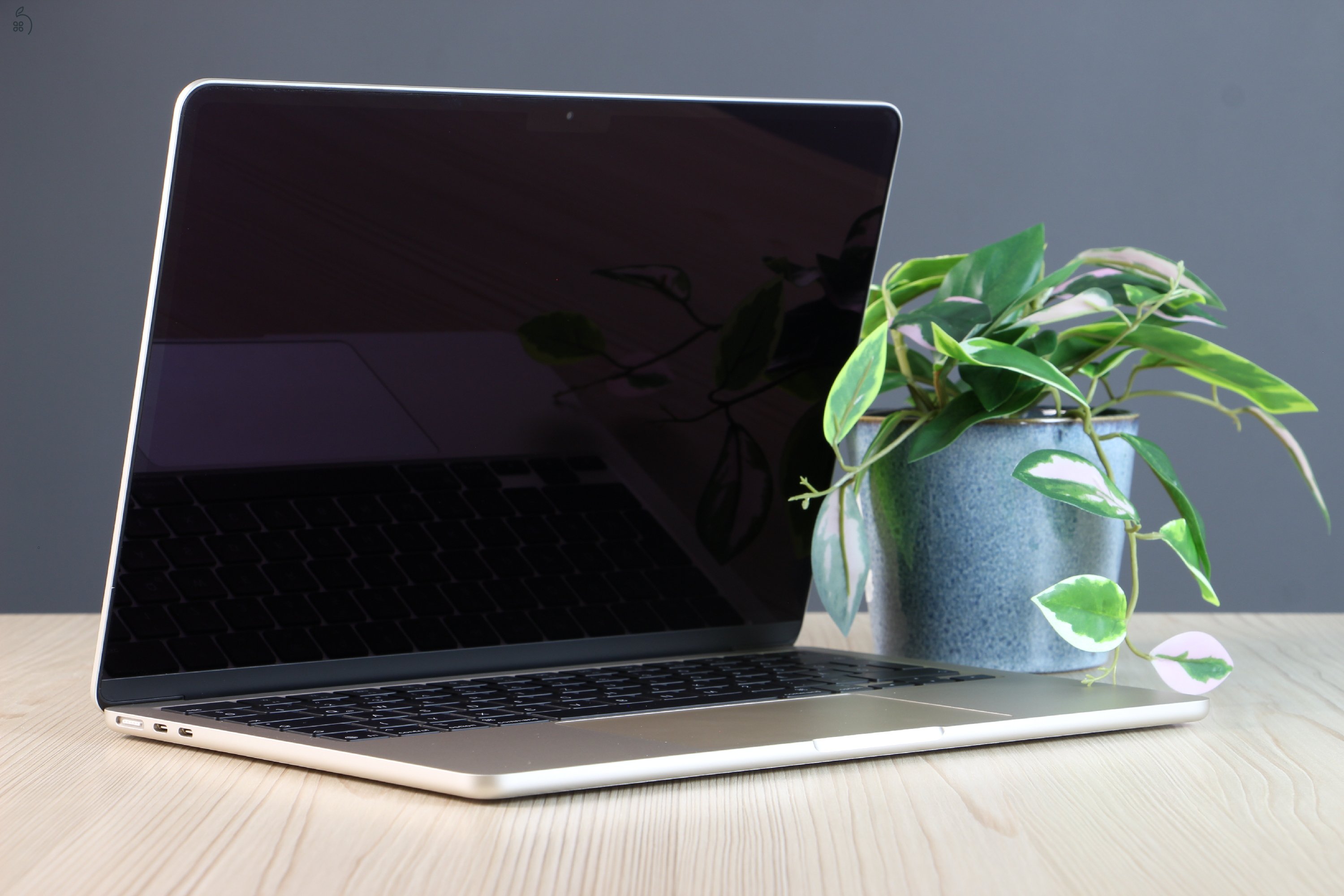  Apple Macbook Air 13