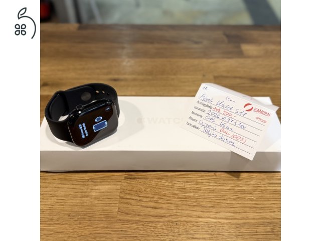 17. Apple Watch Series 11 – GPS – 46 mm – Jet Black – Akku 100% – 2027.10.27