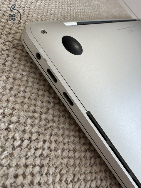 Apple MacBook Pro 13