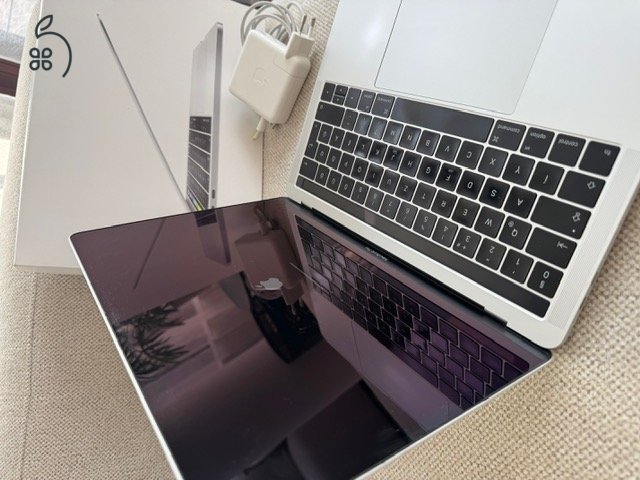 Apple MacBook Pro 13