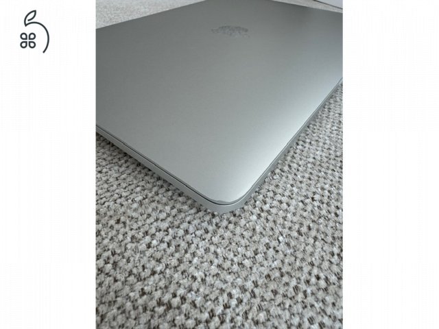 Apple MacBook Pro 13