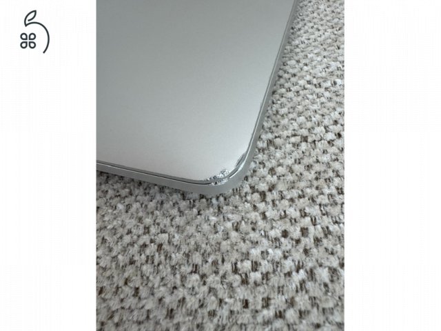 Apple MacBook Pro 13