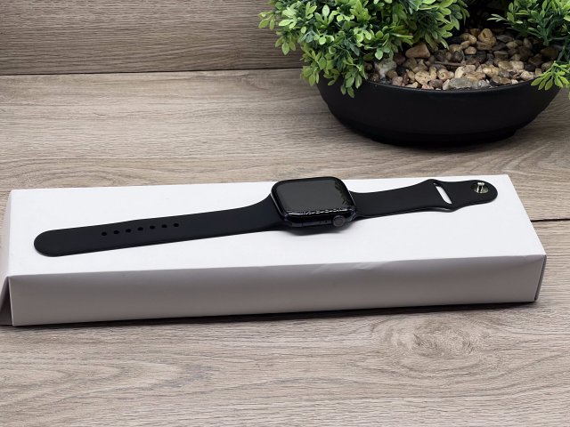 Apple Watch S8 Midnight 45mm CELL 2 ÉV Garanciával 93%