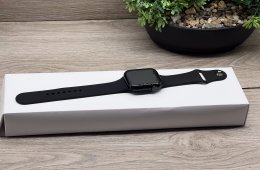 Apple Watch S8 Midnight 45mm CELL 2 ÉV Garanciával 93%