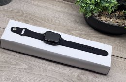 Apple Watch S8 Midnight 45mm CELL 2 ÉV Garanciával 93%
