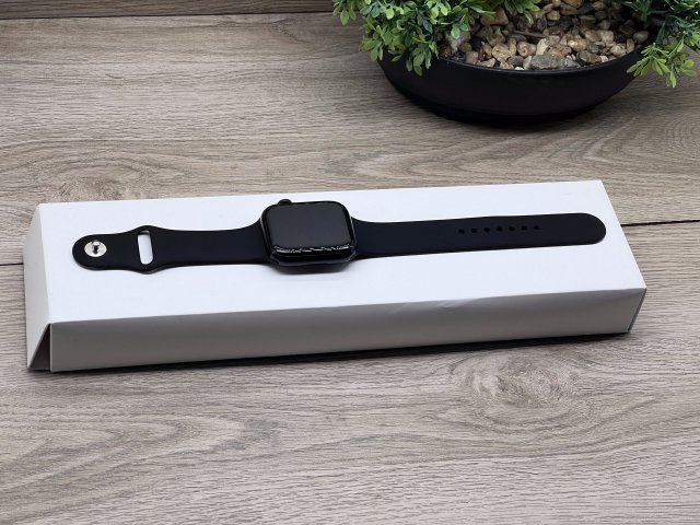 Apple Watch S8 Midnight 45mm CELL 2 ÉV Garanciával 93%