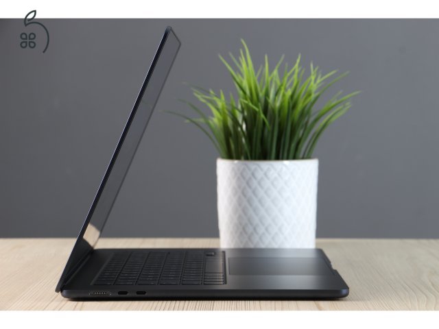 Apple Macbook Air 15