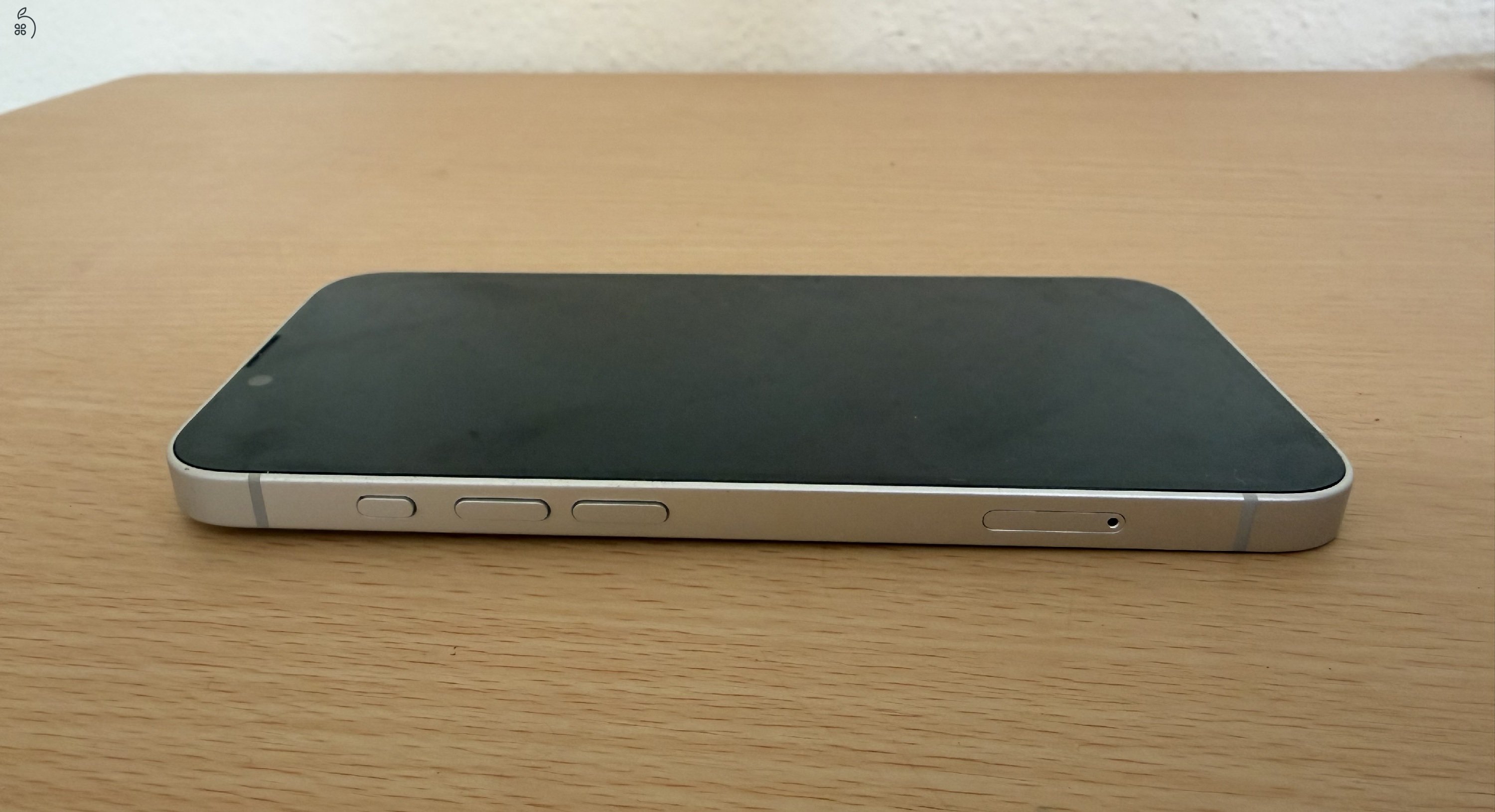 IPhone 16e 128GB White 1,5 év garancia (6 hónapos)