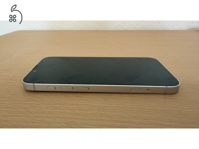 IPhone 16e 128GB White 1,5 év garancia (6 hónapos)