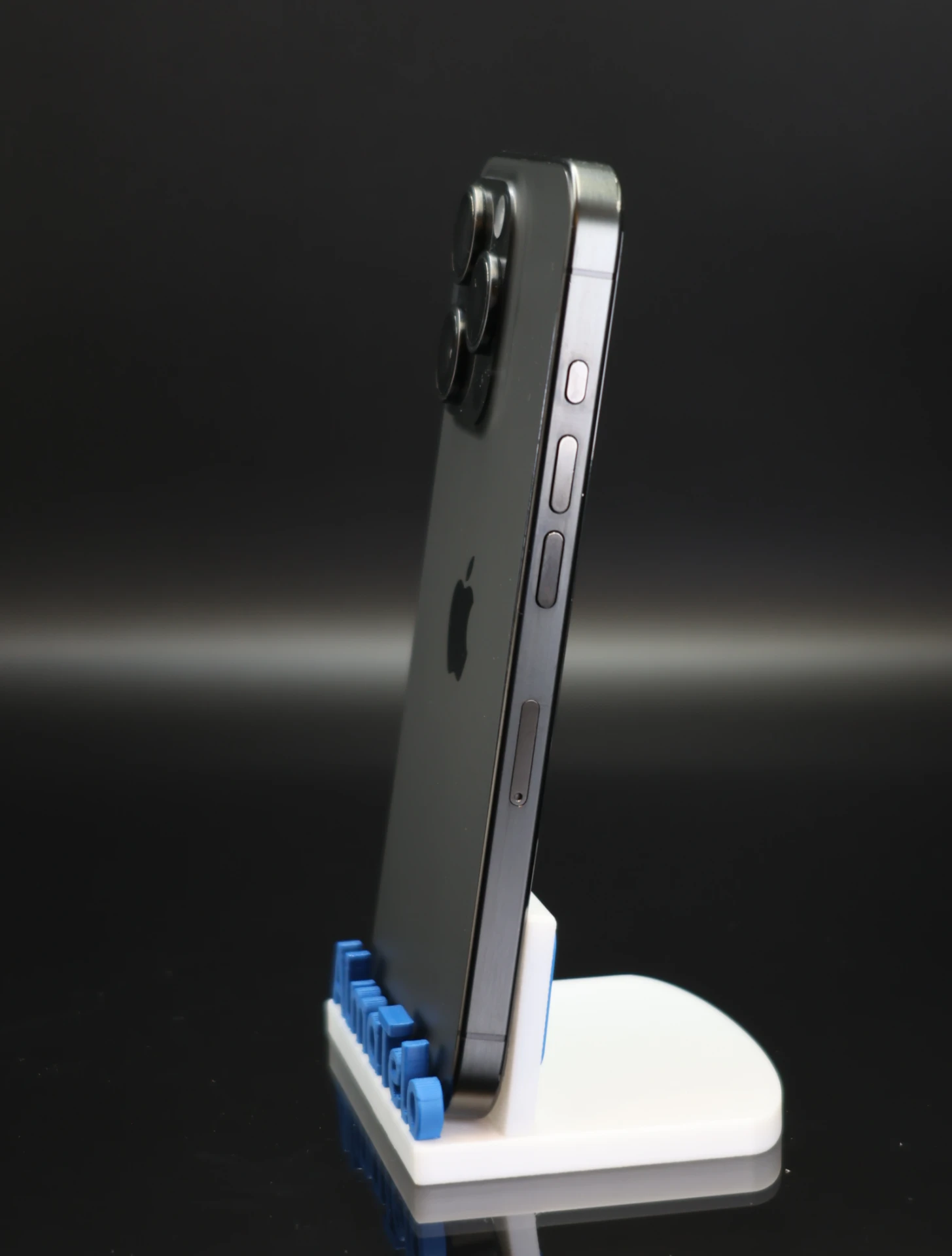 Apple iPhone 15 Pro 128 GB Black Titanium 96% akku - 12 HÓ GARANCIA