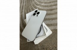 Eladó iPhone 16 Pro (128 GB)