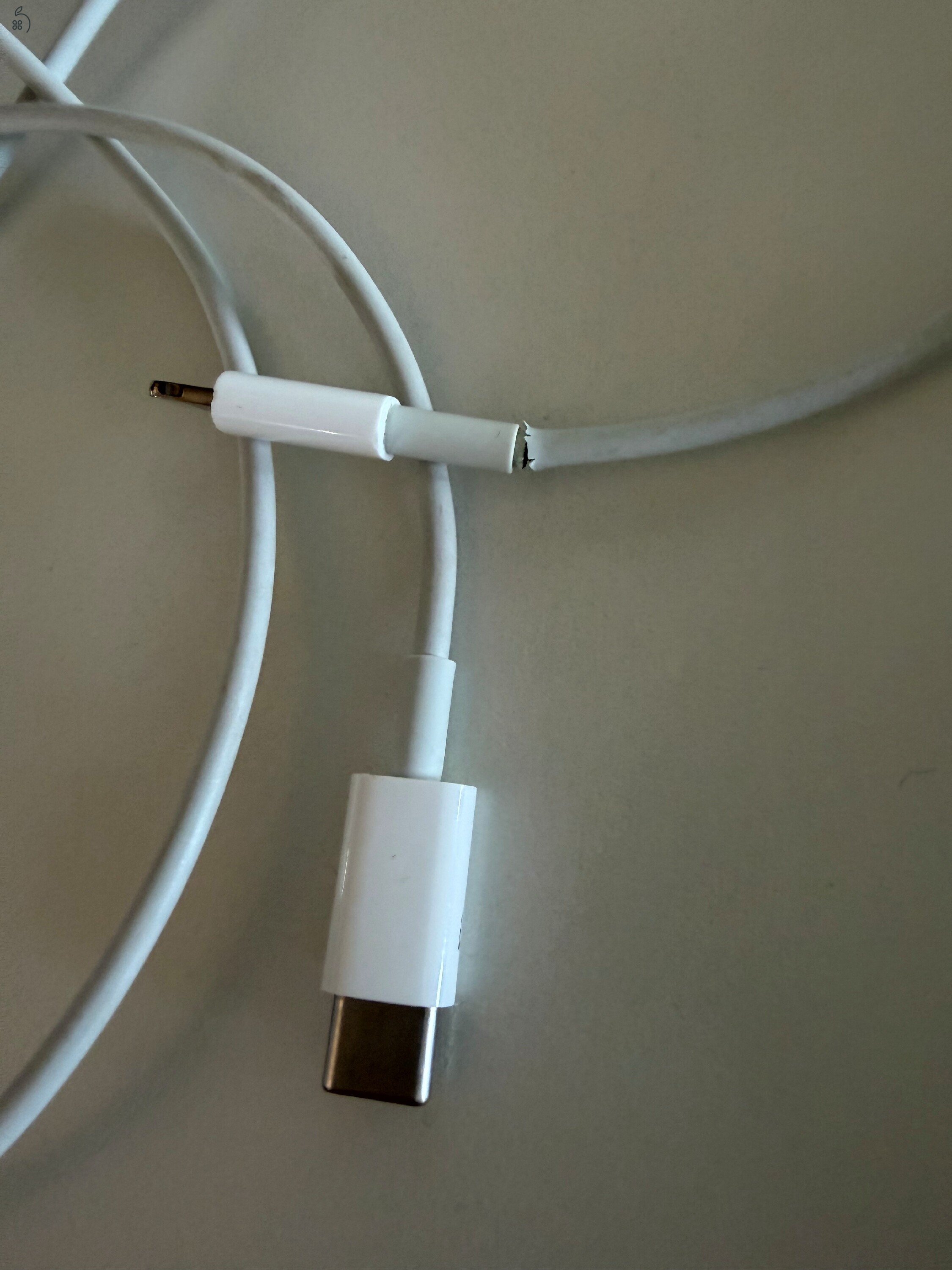 iPhone 14 Pro (2023) fehér független 128 GB 