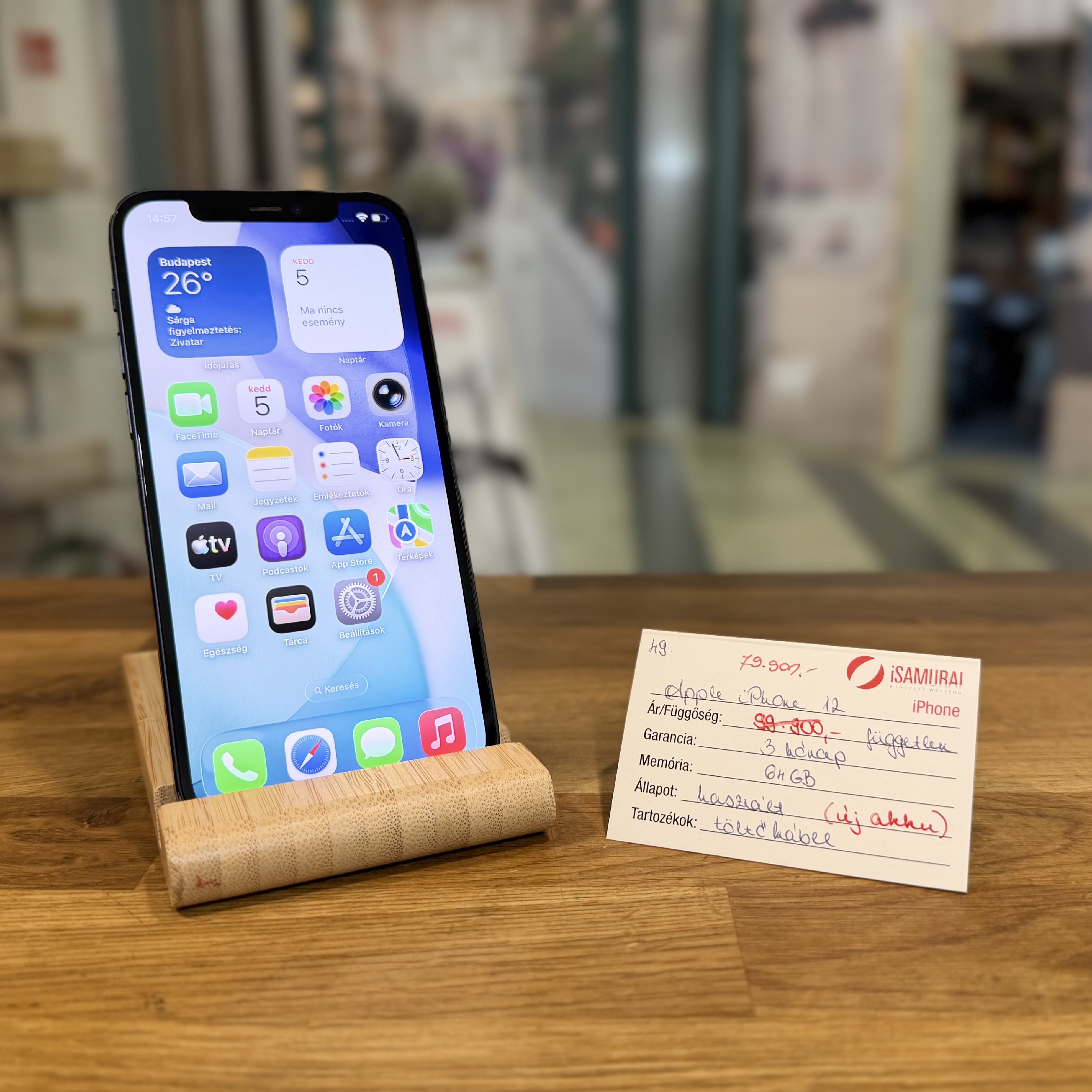 Apple iPhone 12 - 64GB - fekete - 100% akku (49.)