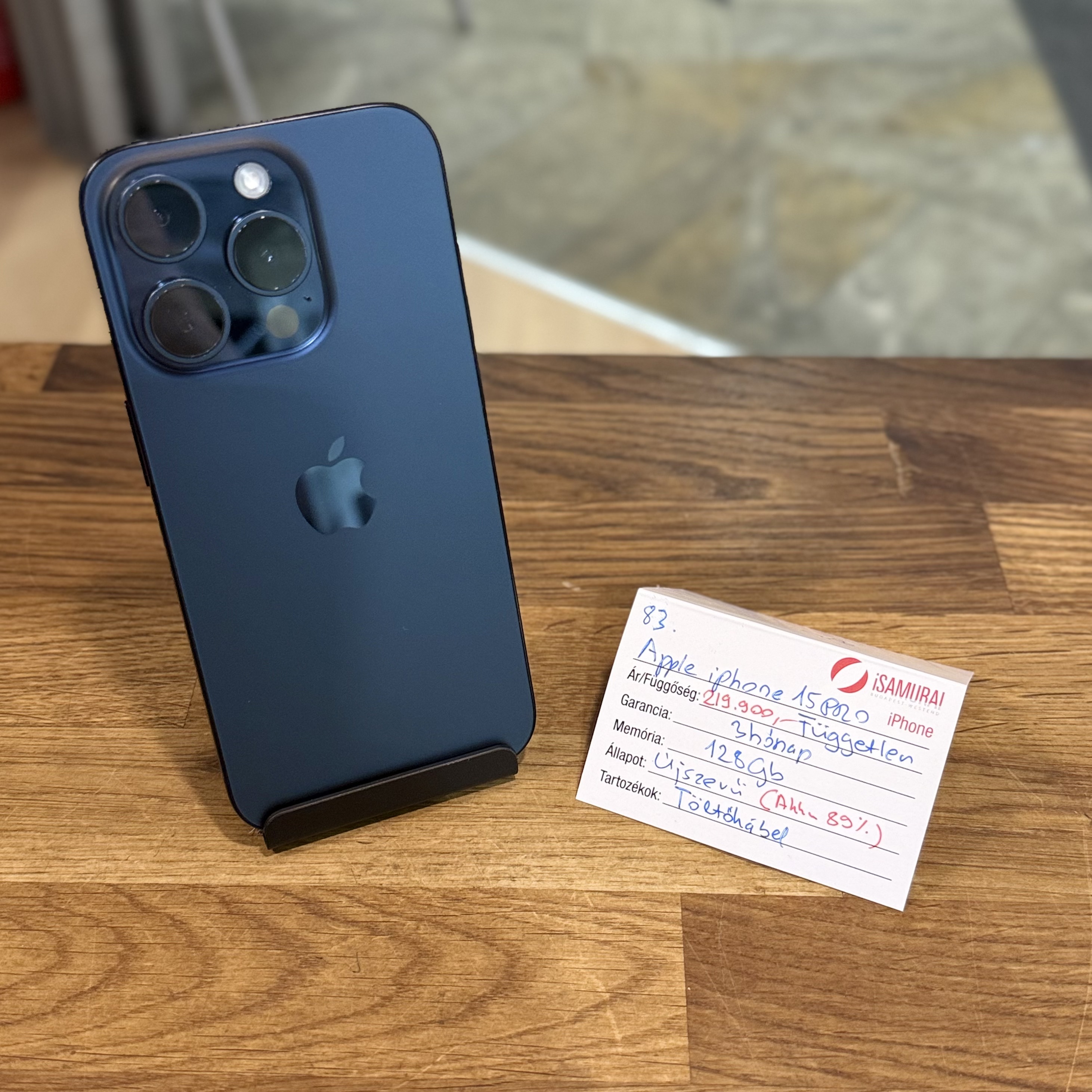 Apple iPhone 15 Pro - 128GB - Kék Titan - Újszerű (83.)