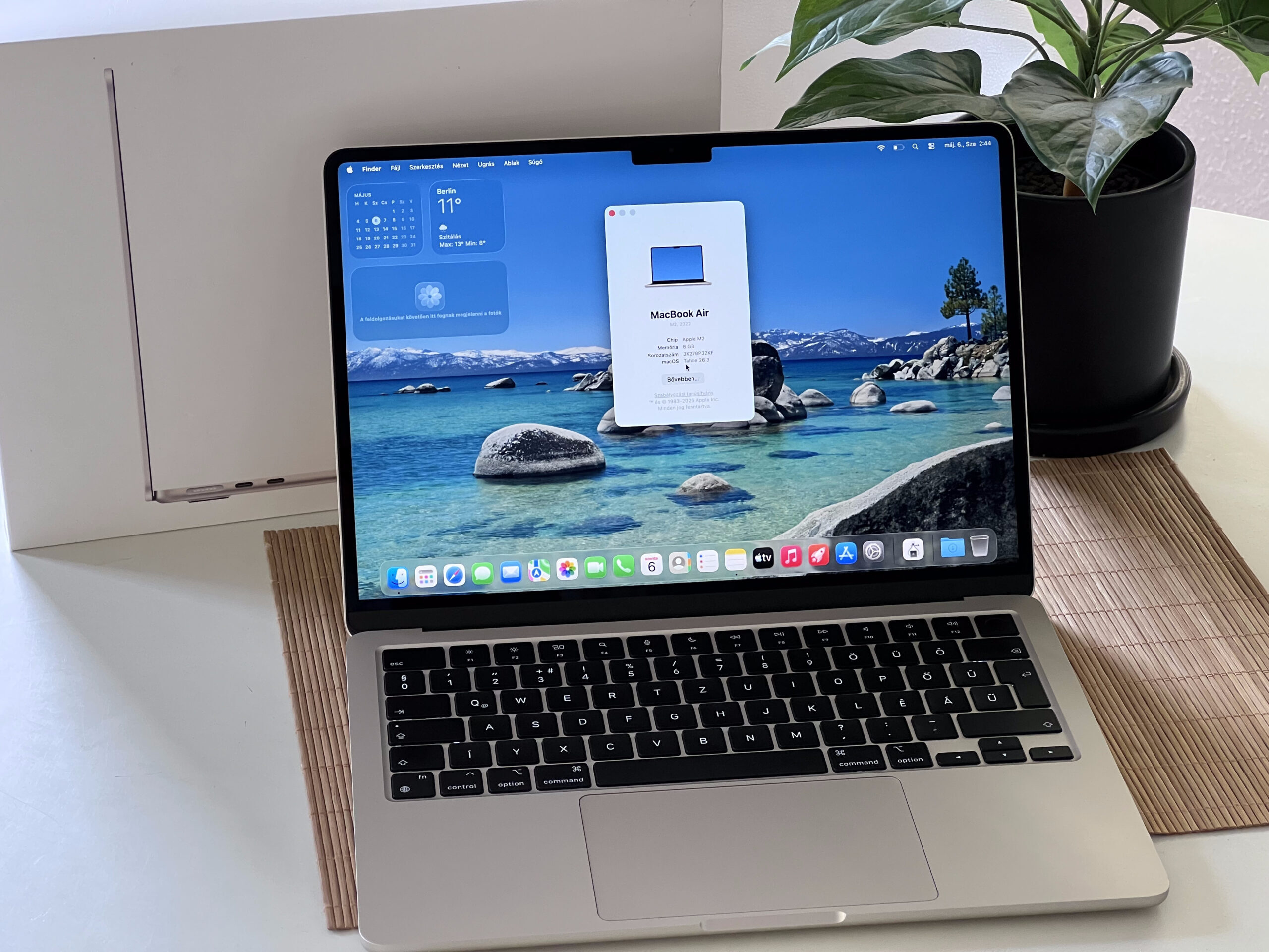 Hibátlan MacBook Air 2022 21 13” 256GB 8GB 2 ÉV Garanciával