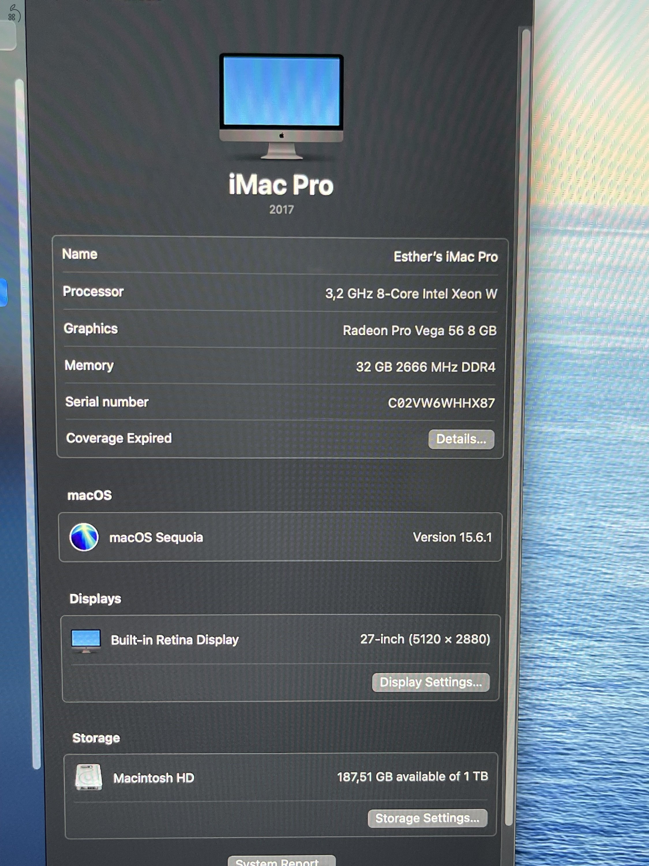 Apple iMac Pro 2017-es.  CPU: Intel Xeon 3.2Ghz ( 8 mag) RAM: 32GB SSD: 1TB/ Ati Radeon Vega 56 - 8GB