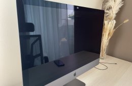 Apple iMac Pro 2017-es.  CPU: Intel Xeon 3.2Ghz ( 8 mag) RAM: 32GB SSD: 1TB/ Ati Radeon Vega 56 - 8GB