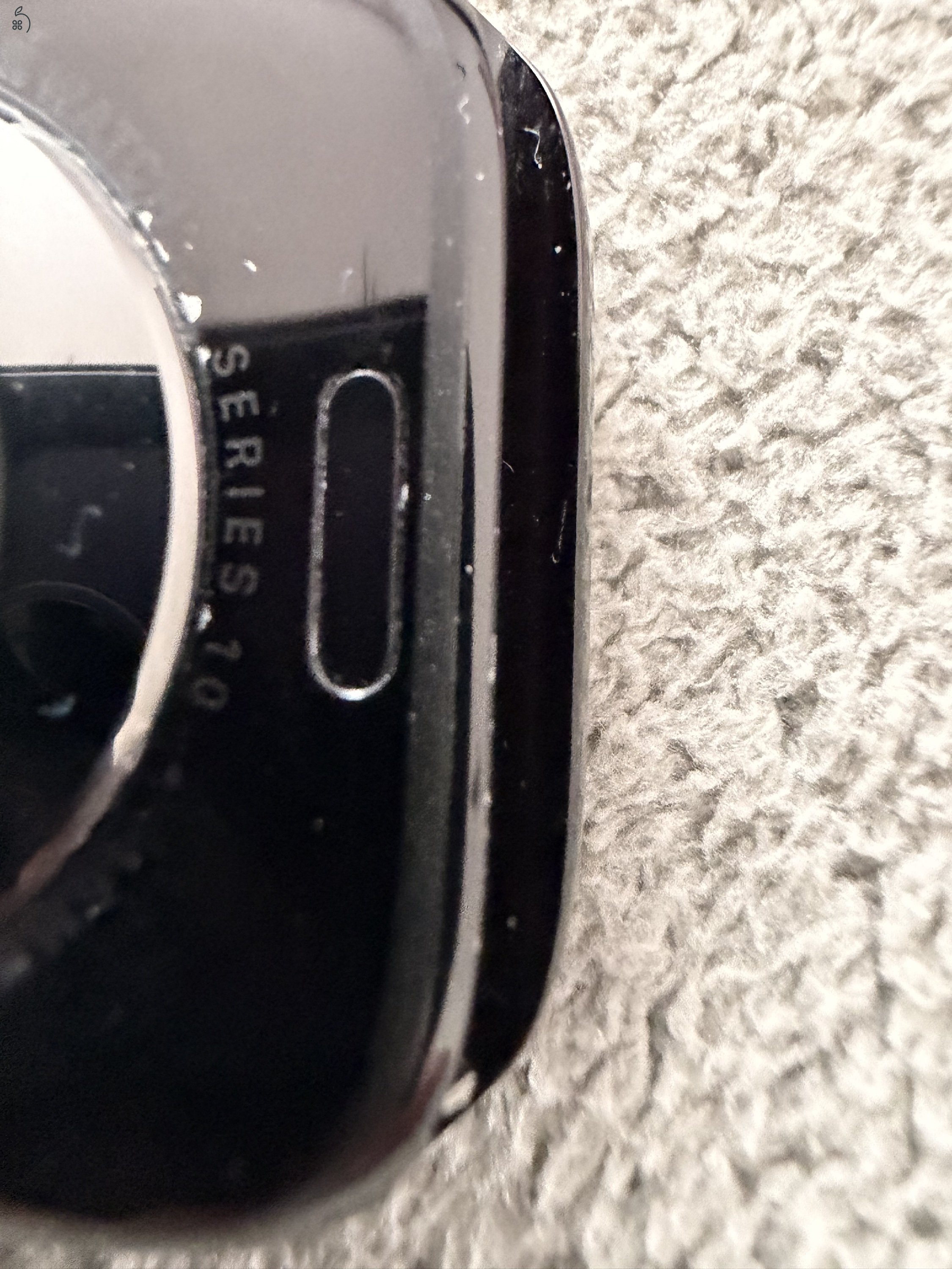 Eladó Apple Watch 10-es, GPS + Cellular. (6 hónap apple garancia)