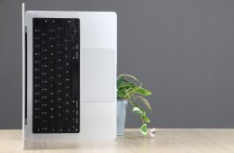 Újszerű Apple Macbook Pro 14