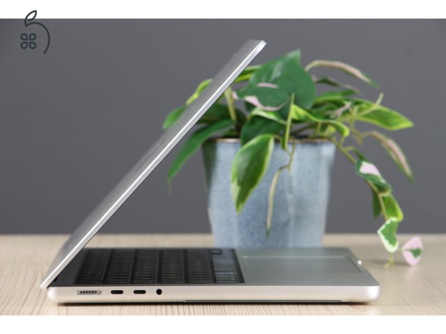 Újszerű Apple Macbook Pro 14