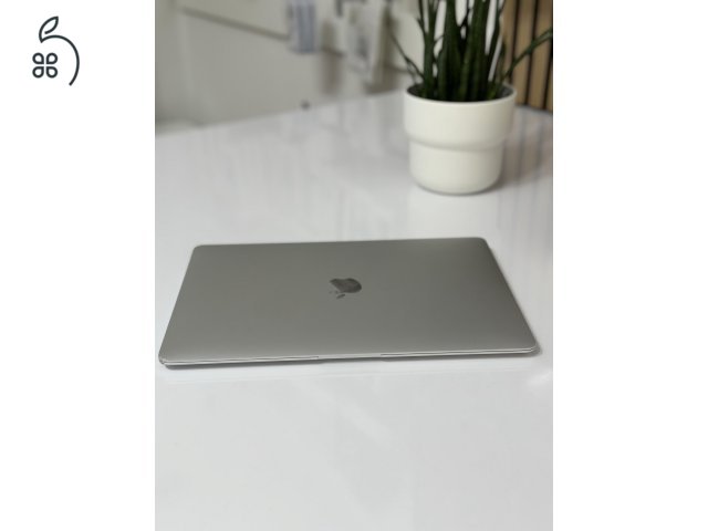 MacBook Air 13