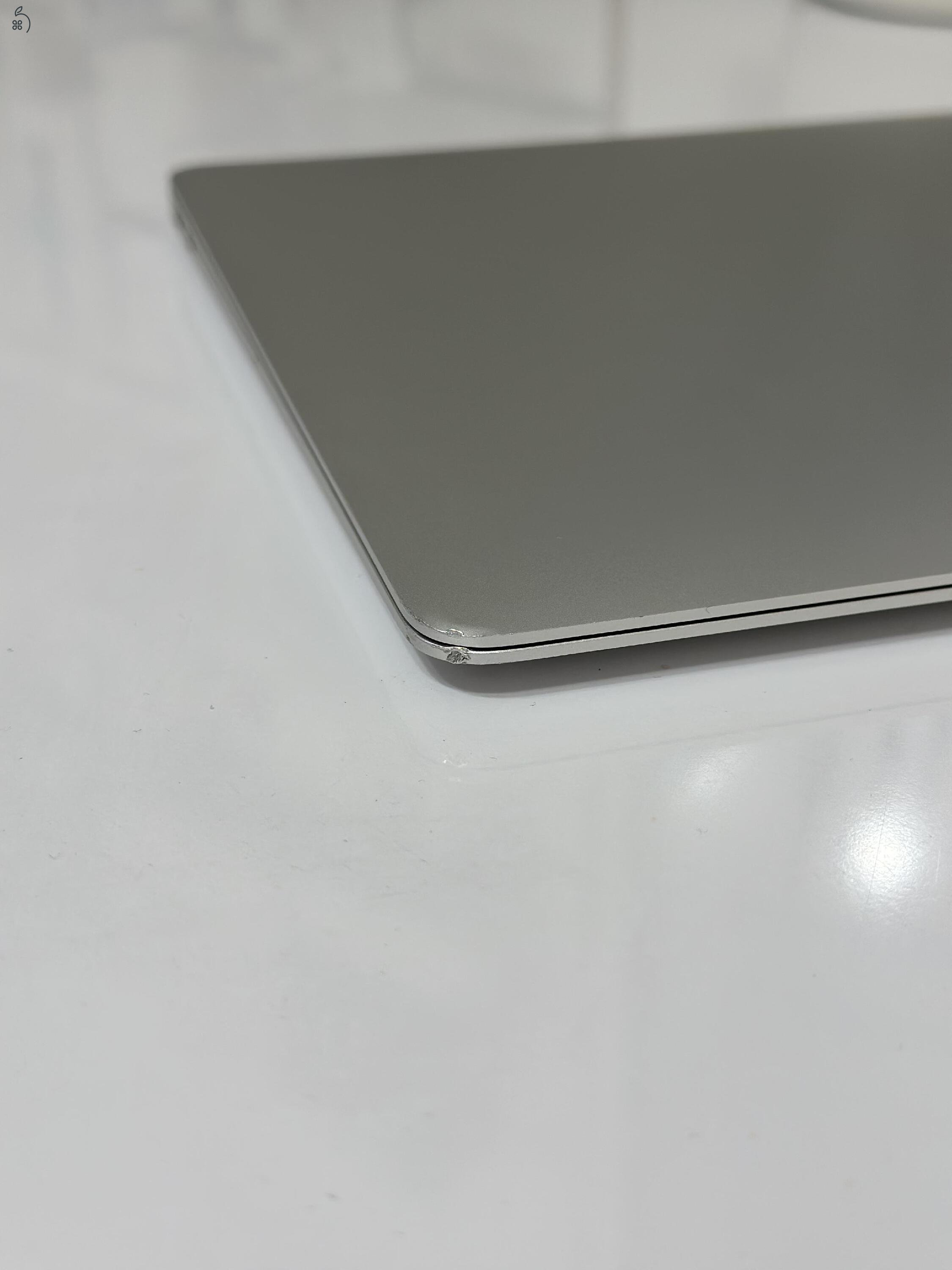 MacBook Air 13