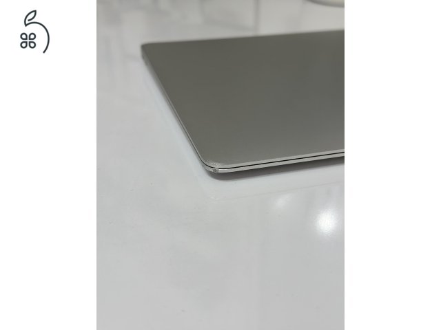 MacBook Air 13