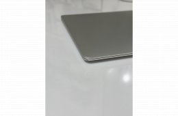 MacBook Air 13