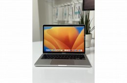 MacBook Pro 13
