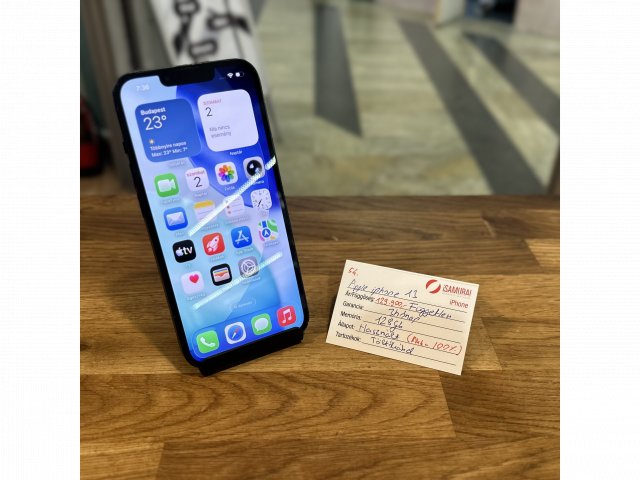 Apple iPhone 13 - 128GB - fekete - 100% akku (54.)