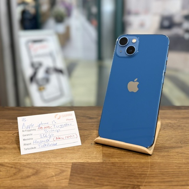 Apple iPhone 13 - 256 GB kék - 100% akku (76.)