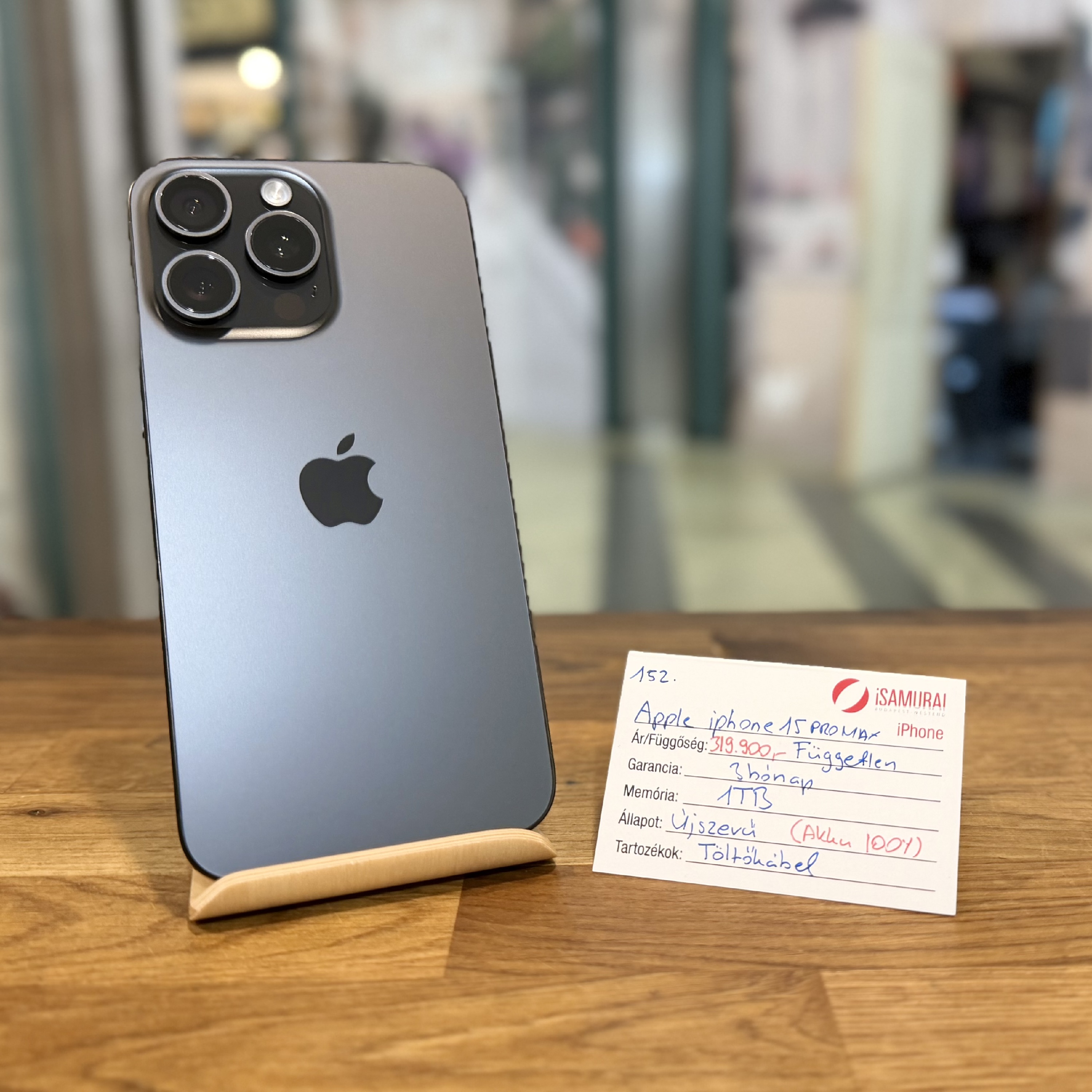 Apple iPhone 15 Pro Max - 1TB - Fekete titán - Újszerű - Akku 100% (152.)