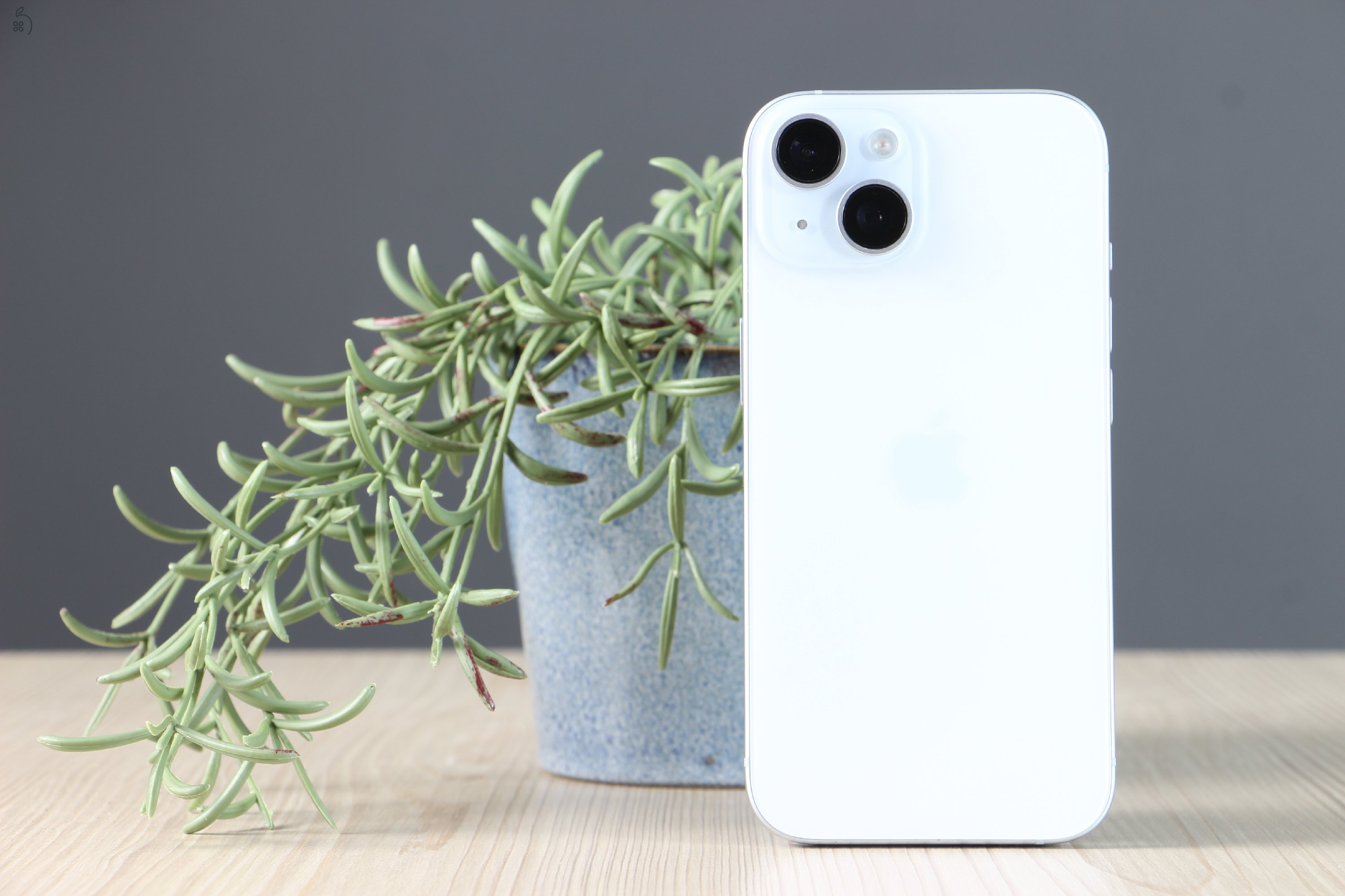 Apple iPhone 15 128GB kék B US-8026