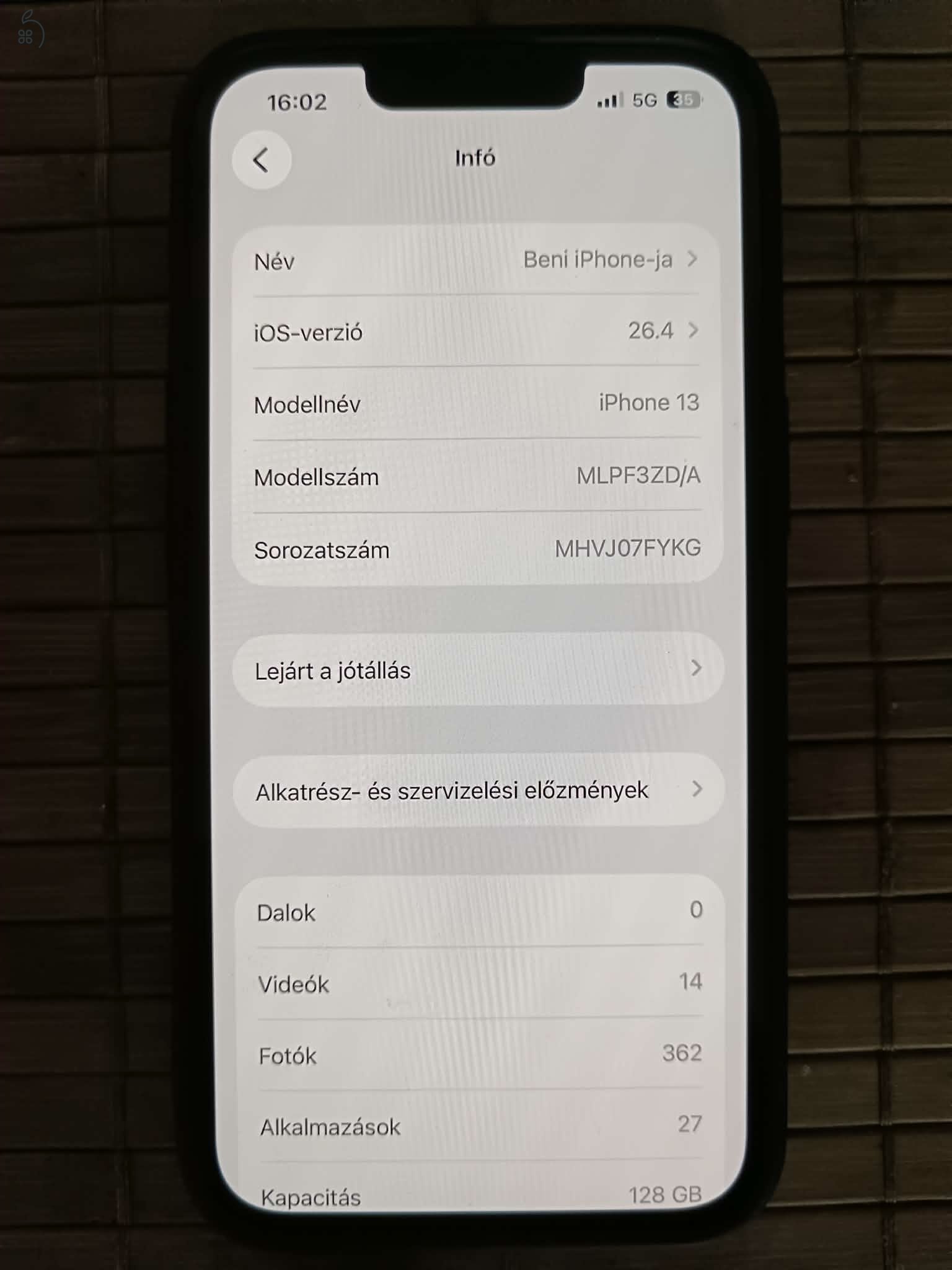 Eladó iPhone 13 128GB Midnight