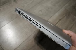 Apple MacBook Pro 13” Mid 2012 i7 / 12GB RAM / SSD
