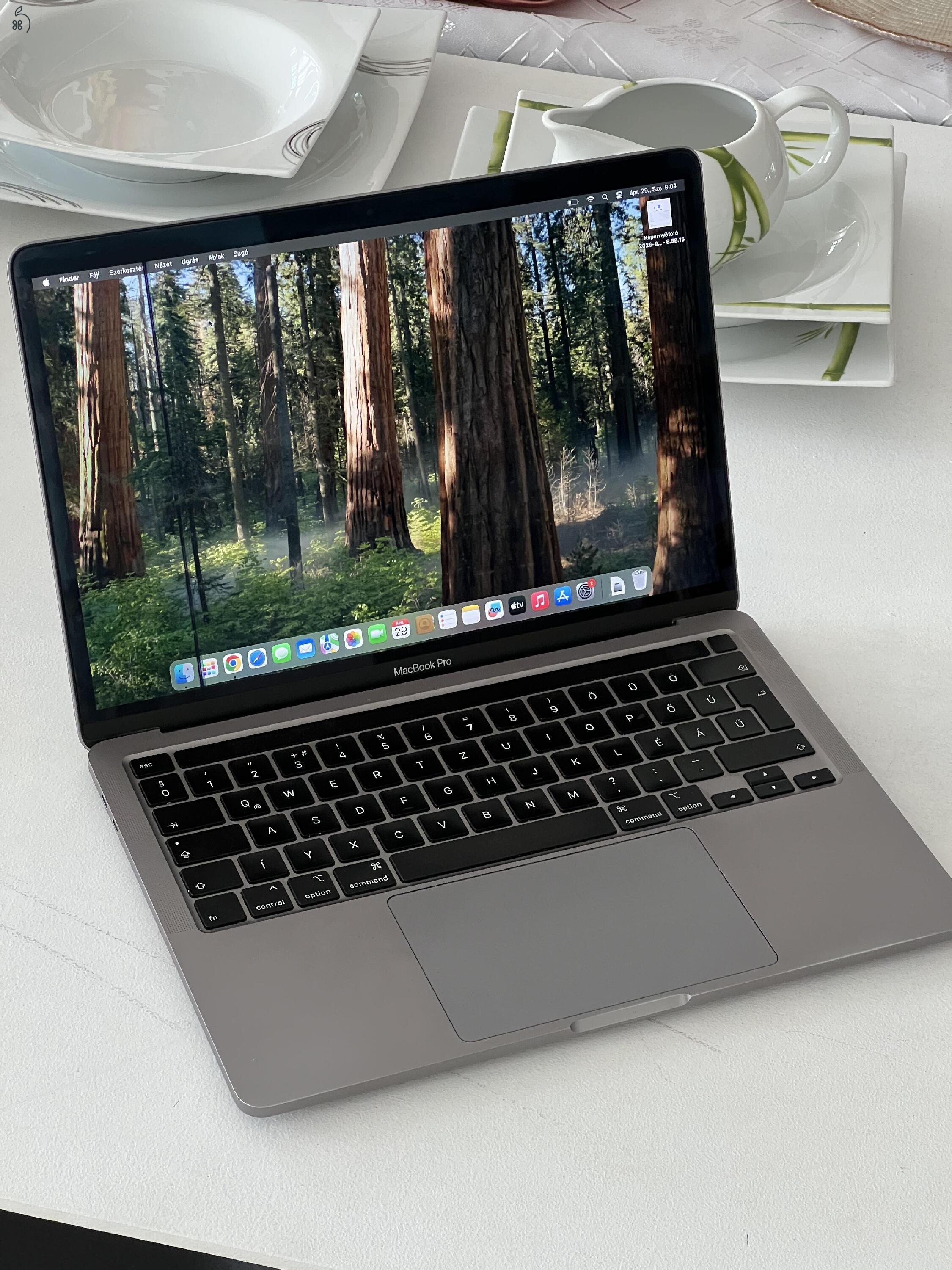 MacBook Pro 13 Touch Bar/QC i5 1.4GHz/16GB/256GB SSD/Intel Iris Plus Graphics 645/Space Grey - HUN KB