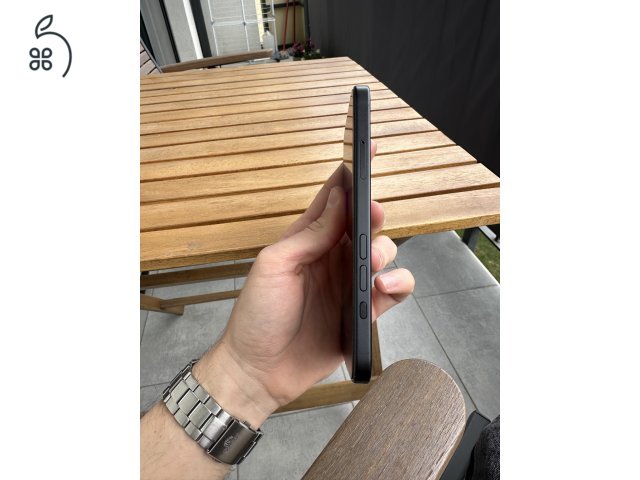 Elado iphone 16 95%os akku 217.000Ft