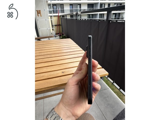 Elado iphone 16 95%os akku 217.000Ft
