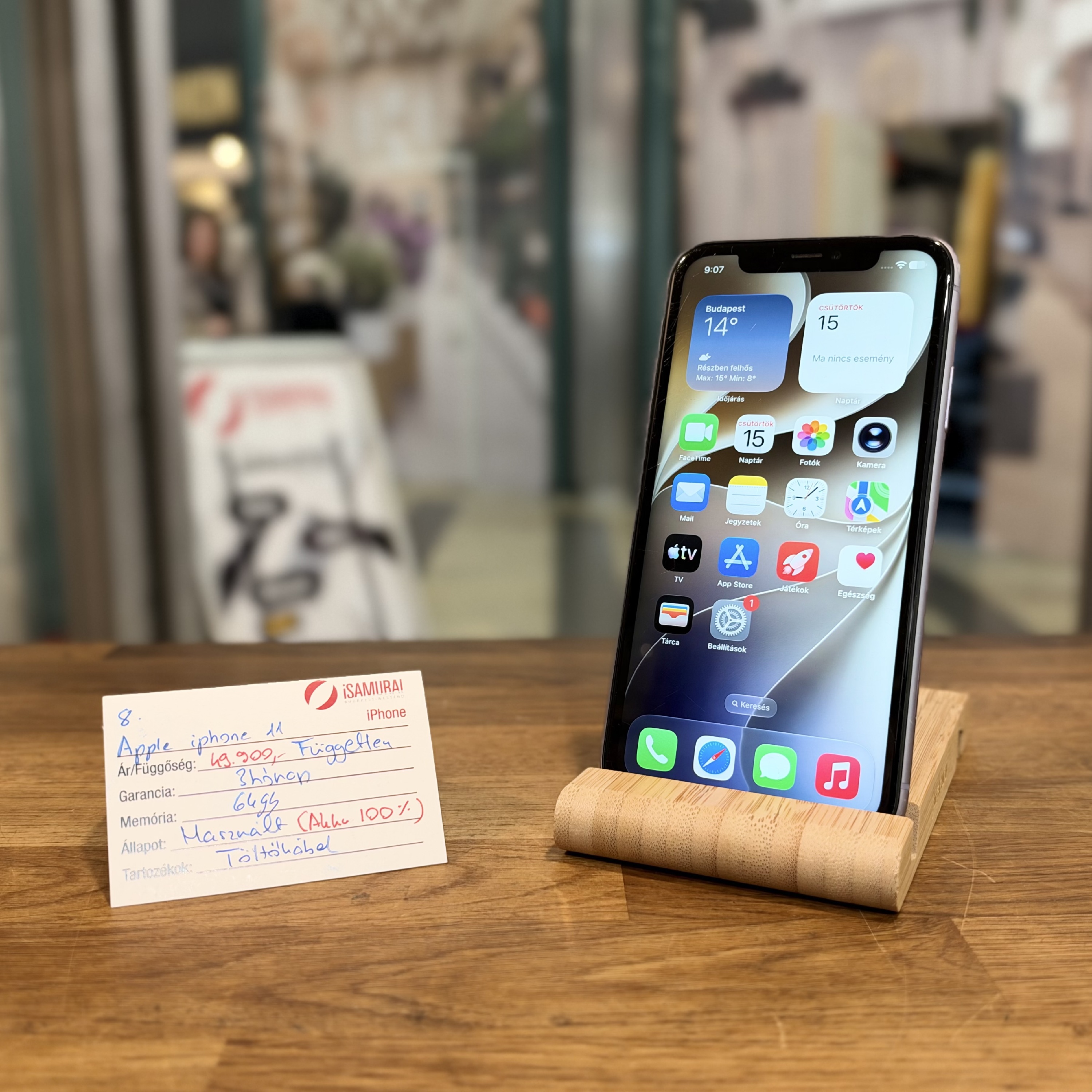 Apple iPhone 11 - 64GB - Lila - 100% akku (8.)