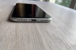 Iphone SE 2020 64GB fehér