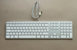 Apple vezetékes billentyűzet A1243