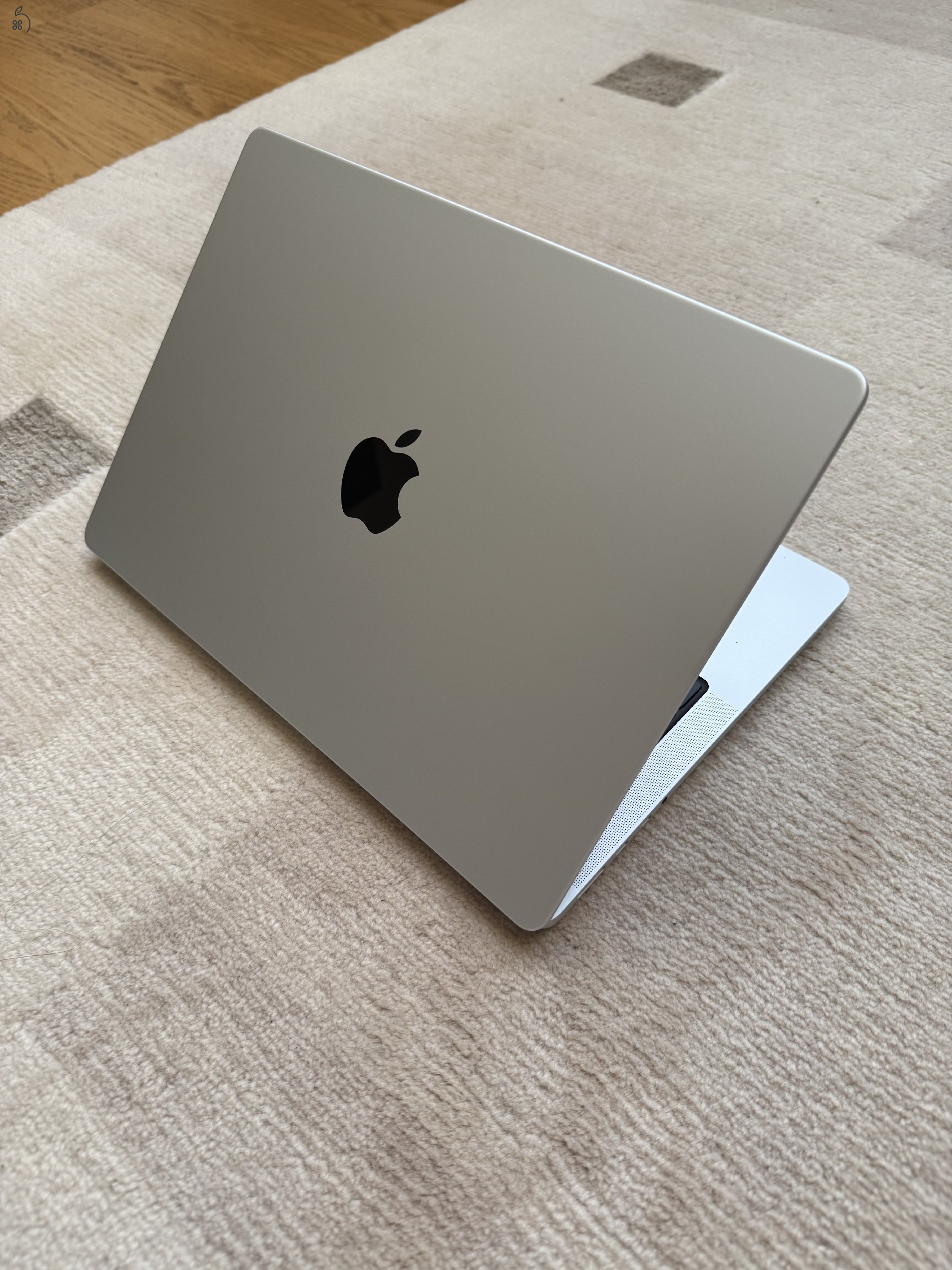 MacBook Pro 14