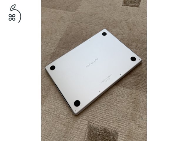 MacBook Pro 14