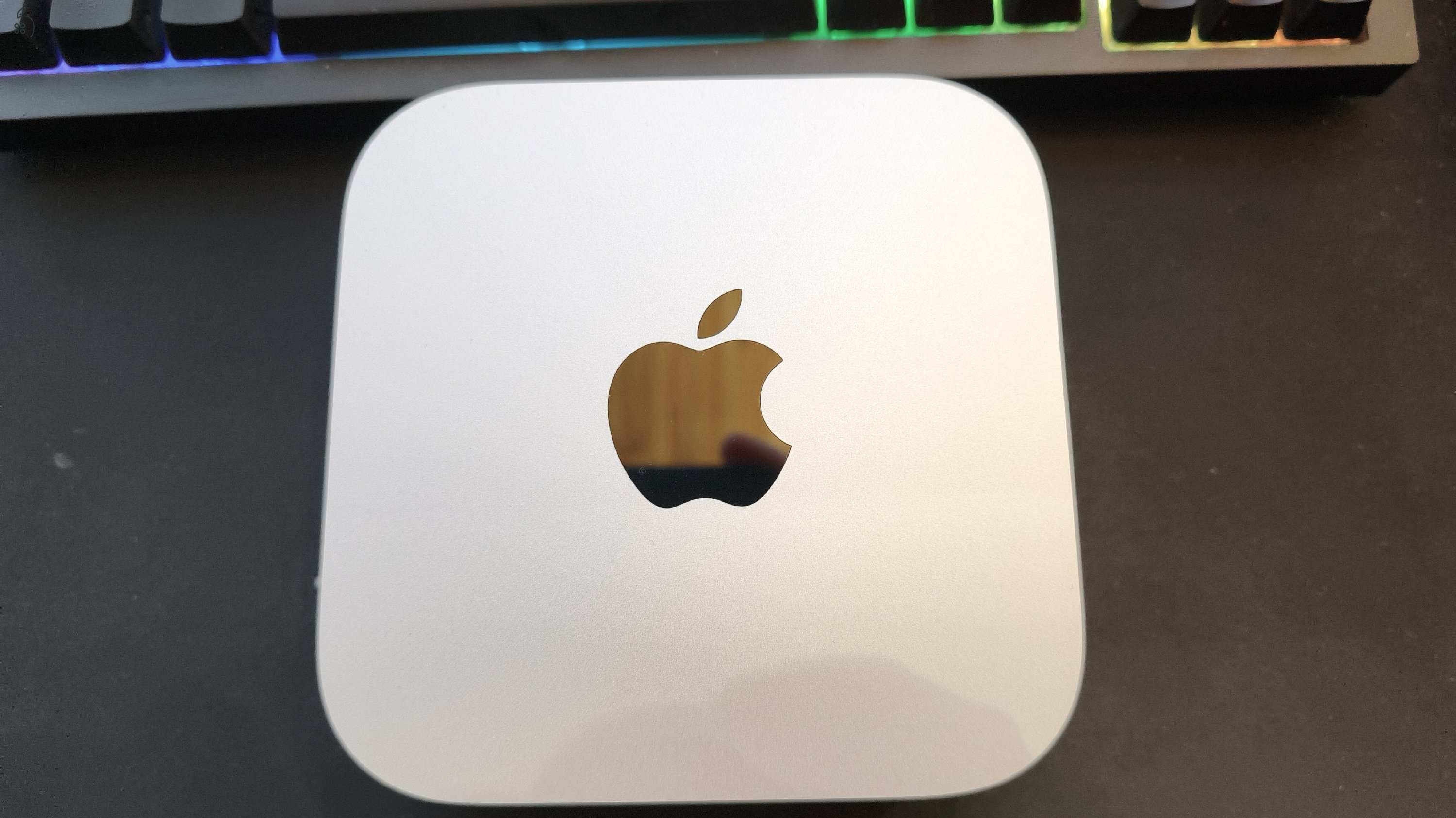 Mac mini M4 16gb ram 256gb ssd eladó