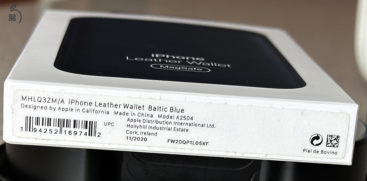 Apple iPhone Leather Wallet MagSafe – Baltic Blue (Eredeti Apple, USA)