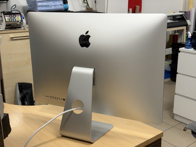 Apple iMac 27 5K Retina 2020 / i5 / 16GB / Hibátlan