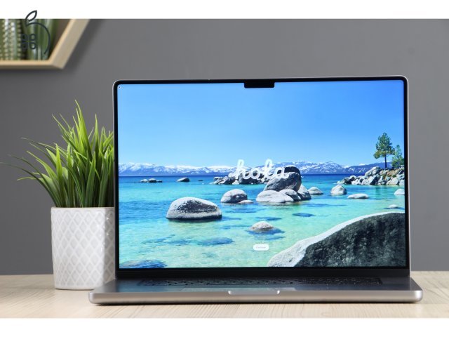 Apple Macbook Pro 16