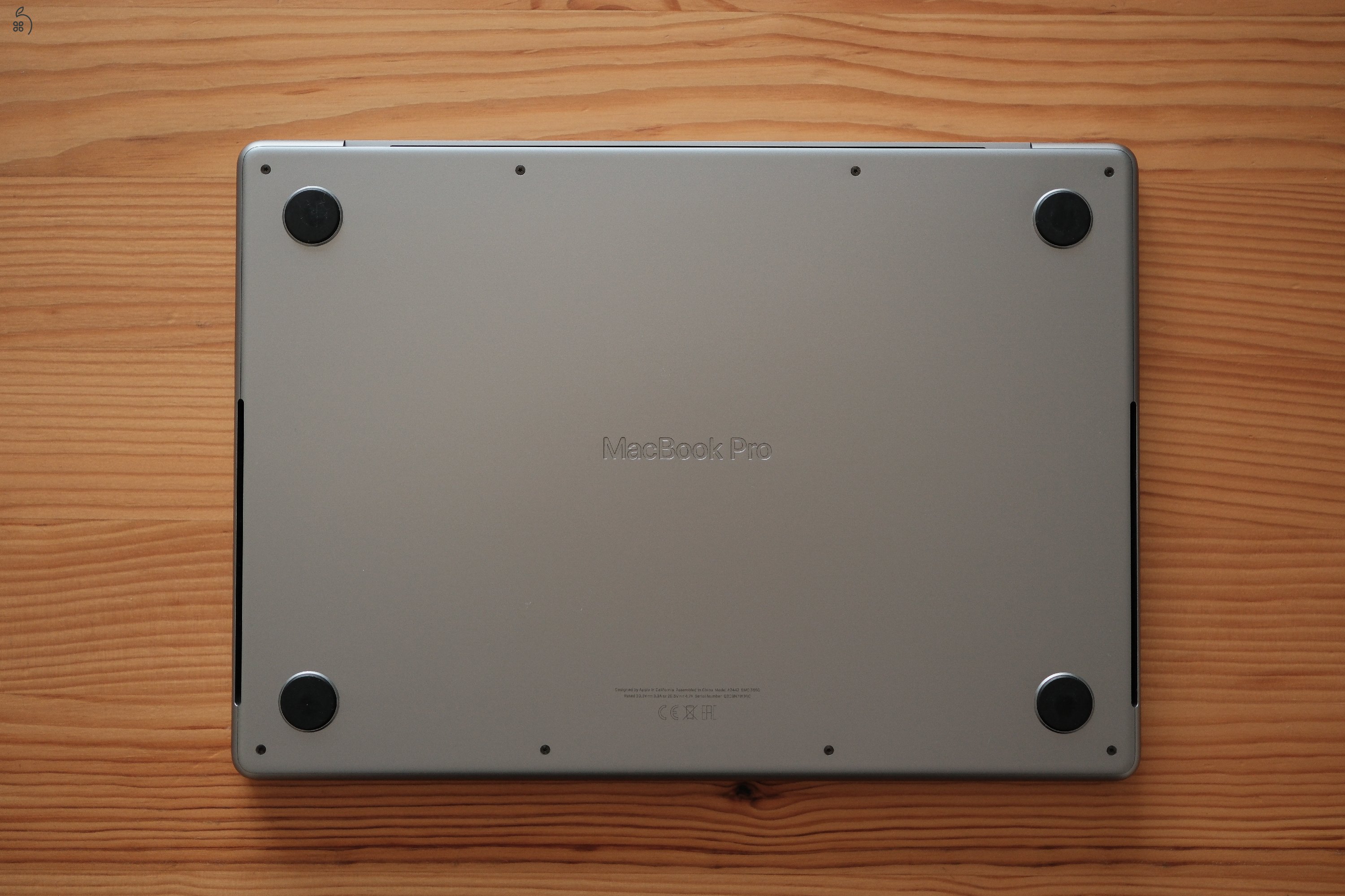  2021 MacBook Pro 14 1TB + M1 Pro NEM ALAP MODELL (10 magos CPU+ 16 magos GPU) MKGQ3MG/A 